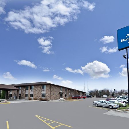 Americas Best Value Inn And Suites Bismarck Exterior foto