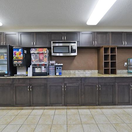Americas Best Value Inn And Suites Bismarck Restaurant foto